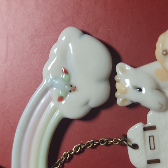 Lenox Noah's Ark Porcelain Collectible Ornament. - Picture 7 of 10